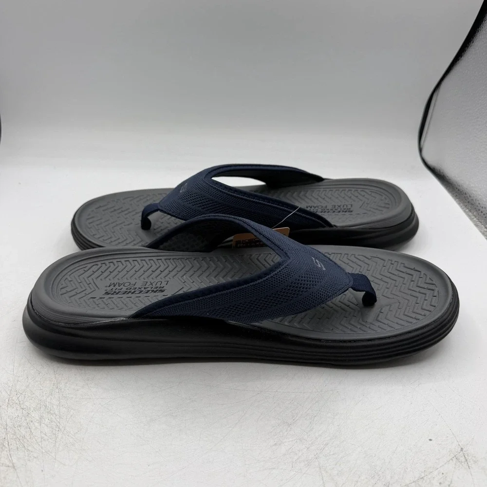 Skechers sargo point